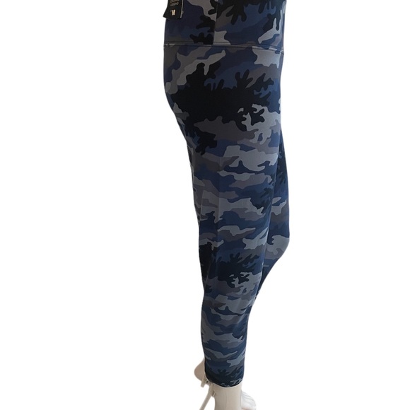 New with tags, J.Crew, crop athletic camo leggings, size medium - Picture 5 of 11